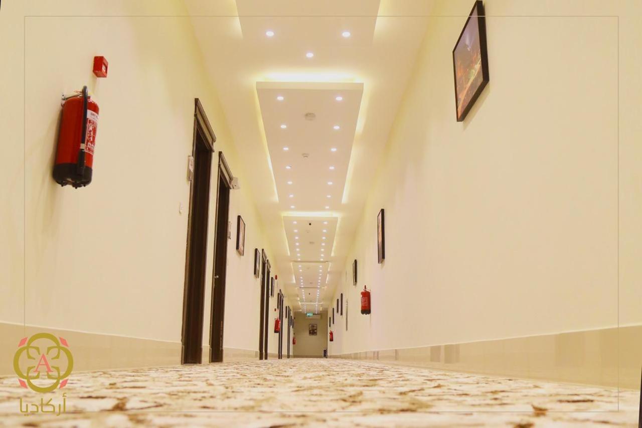 Arcadia Hotel Suites Yarmouk Ер-Ріяд Екстер'єр фото